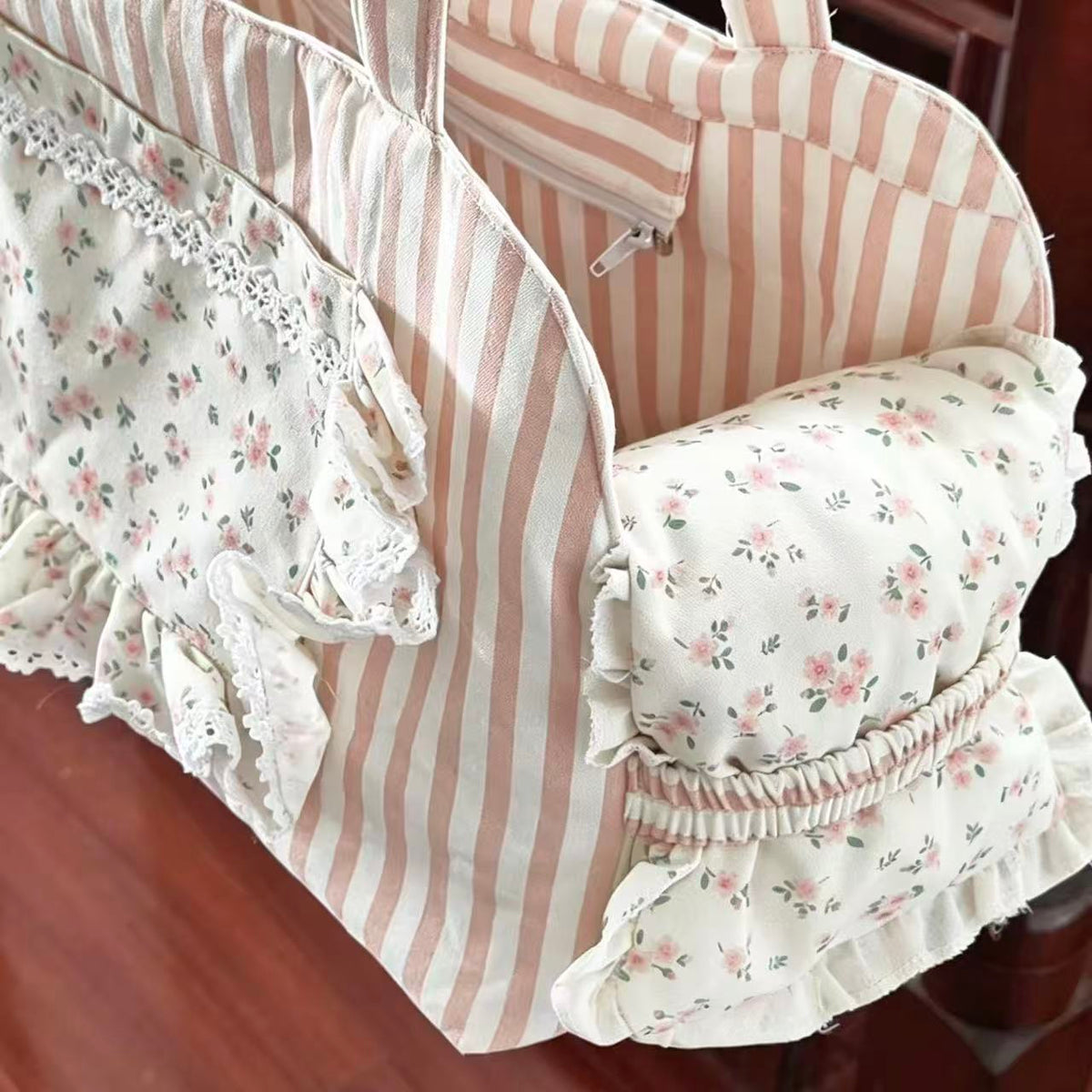 Cute Floral Pet Tote Carrier Bag